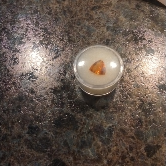 Triangular Orange Citrine - Picture 3 of 4
